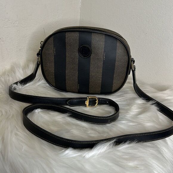 💯Authentic Fendi Pecan Crossbody Bag🍀 - Picture 13 of 17